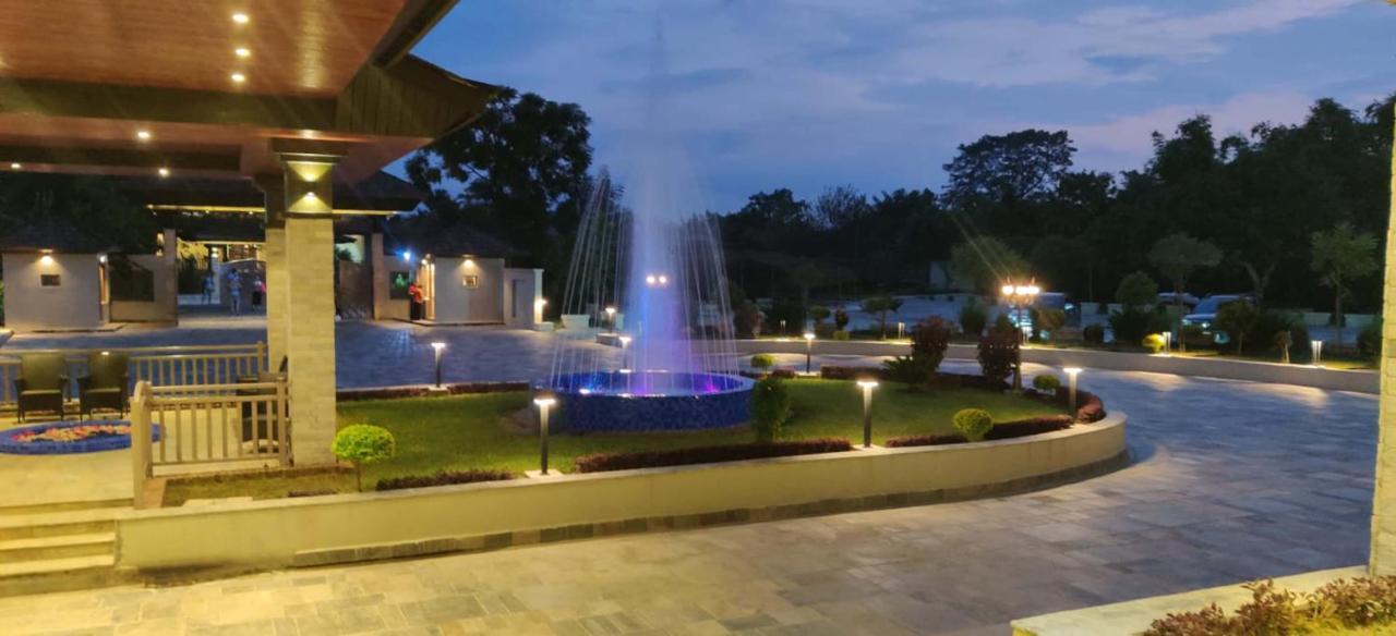 Soaltee Westend Resort Chitwan Exteriér fotografie